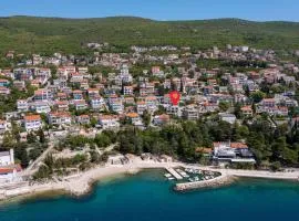 2 Bedroom Amazing Apartment In Dramalj