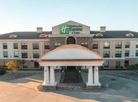 Holiday Inn Express Hotel and Suites Saint Robert by IHG