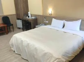 溫沙堡汽車旅館 Windsor Castle Garden Motel
