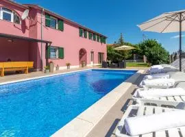 Holiday Home Kapelica V