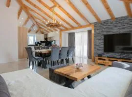 Awesome Home In Grubine With Sauna