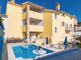 Holiday Home Vodnjan 44 With Outdoor Swimmingpool, hotel in Vodnjan