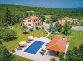 5 Bedroom Beautiful Home In Labin