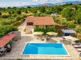 Cozy Home In Slivnica