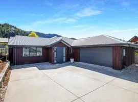 Happy Hanmer - Hanmer Springs Holiday Home