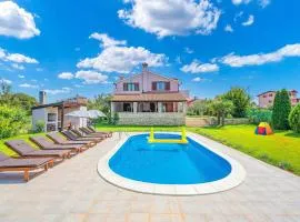 4 Bedroom Pet Friendly Home In Bale