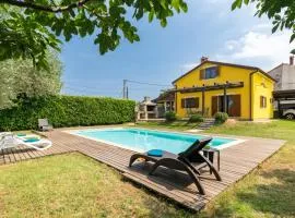 Lovely Home In Kastel With Wifi
