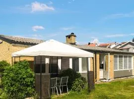 Stunning Home In Mönsterås With Wifi