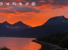 Aurora Lodge Retreat