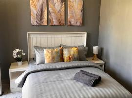 Beautiful studio apartment in Hazel Park: Germiston şehrinde bir otel