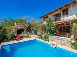 Lovely Home In Banjol With Sauna