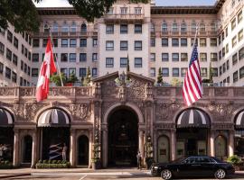 Beverly Wilshire, A Four Seasons Hotel, hotel cerca de Beverly Hills Library, Los Ángeles
