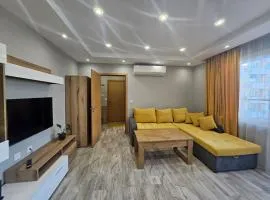 Boutique apartment yellow 1