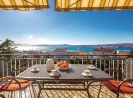 Cozy Apartment In Crikvenica