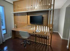 lindo flat no mercure，馬瑙斯的有熱水按摩池的飯店