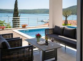 Villa Cincin, hotel i Krasa