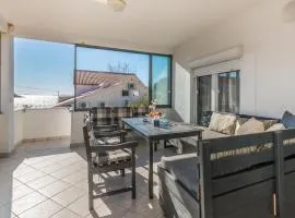 Lovely Apartment In Pakostane With Wifi