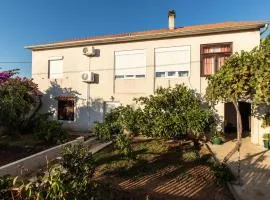 Stunning Apartment In Donje Rastane