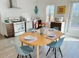 Dream Guesthouse - Cool, Country, Chic