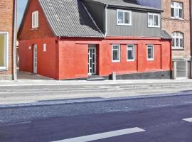 Cozy Apartment In Randers C With Wifi, hotel i Randers