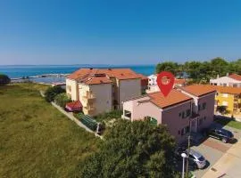 Two-Bedroom Apartment In Privlaka
