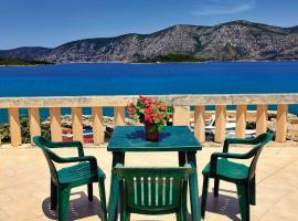 Holiday Home Kneze Bb Cr, ξενοδοχείο σε Račišće