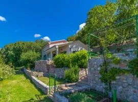 2 Bedroom Gorgeous Home In Klenovica