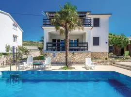 Stunning Home In Novi Vinodolski