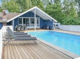 Nice Home In Knebel With Wifi