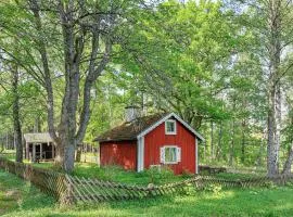 2 Bedroom Beautiful Home In Lönashult