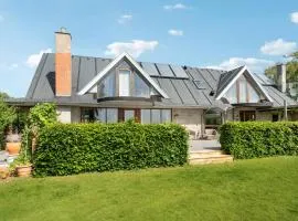 Gorgeous Home In Øster Assels