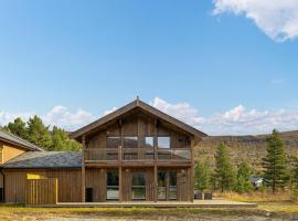 4 Bedroom Nice Home In Bjorli, kh&aacute;ch sạn sang trọng ở Bjorli