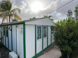Gîte créole, apéro offert, plage à 5min
