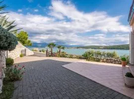 Amazing Apartment In Cizici