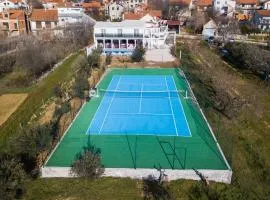 Cozy Home In Cista Velika With Wifi
