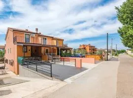 Three-Bedroom Apartment In Bonaci