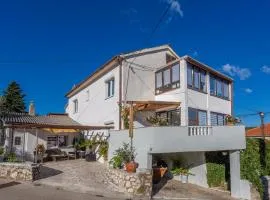 Cozy Apartment In Vrbnik With Wifi