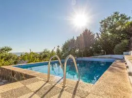 Gorgeous Home In Nigüelas With Wifi