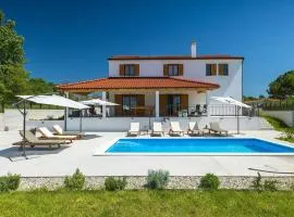 Villa Roza-Dolinci