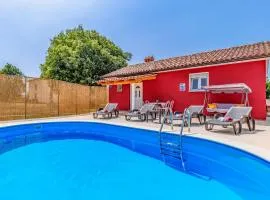 One-Bedroom Holiday Home In Hreljici