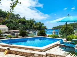 Pet Friendly Home In Blato With Wifi