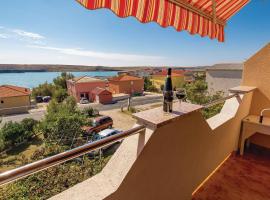 Beautiful Apartment In Dinjiska, hotel in Dinjiška