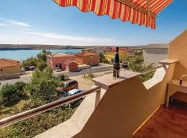 Beautiful Apartment In Dinjiska