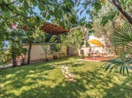 Two-Bedroom Holiday Home In Pula