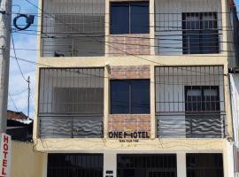 ONE HOTEL, khách sạn ở Girardot