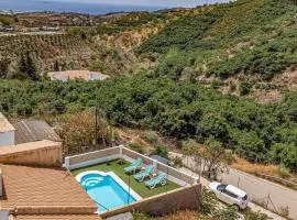 Amazing Home In Cajiz With Wifi