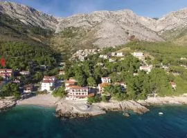 Two-Bedroom Apartment In Ivan Dolac
