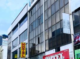 ARK Wave Hotel Ampang, hotel v destinaci Ampang
