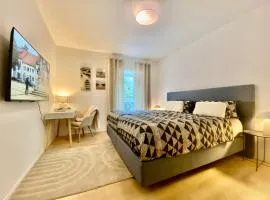 SLEEP WELL Apartments DETMOLD - Tempur Beds- NEU - Top Lage - Free parking - WIFI