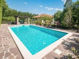 2 Bedroom Cozy Apartment In Buzet